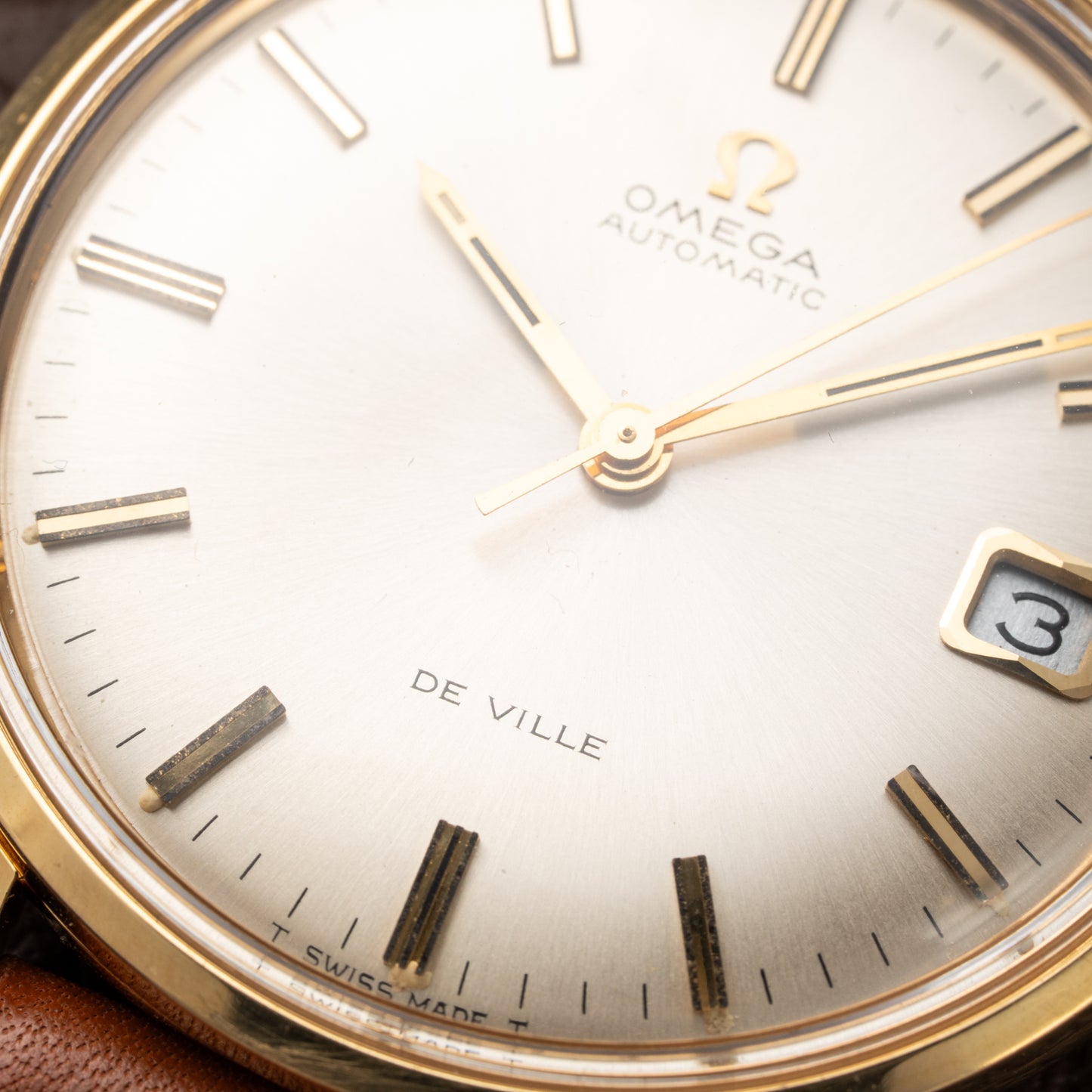 Omega De Ville Automatic 18k Yellow Gold Ref 166.033 from 1972