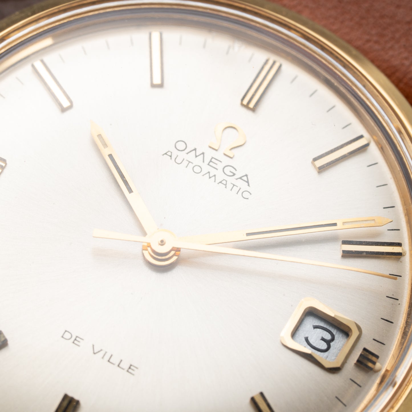 Omega De Ville Automatic 18k Yellow Gold Ref 166.033 from 1972
