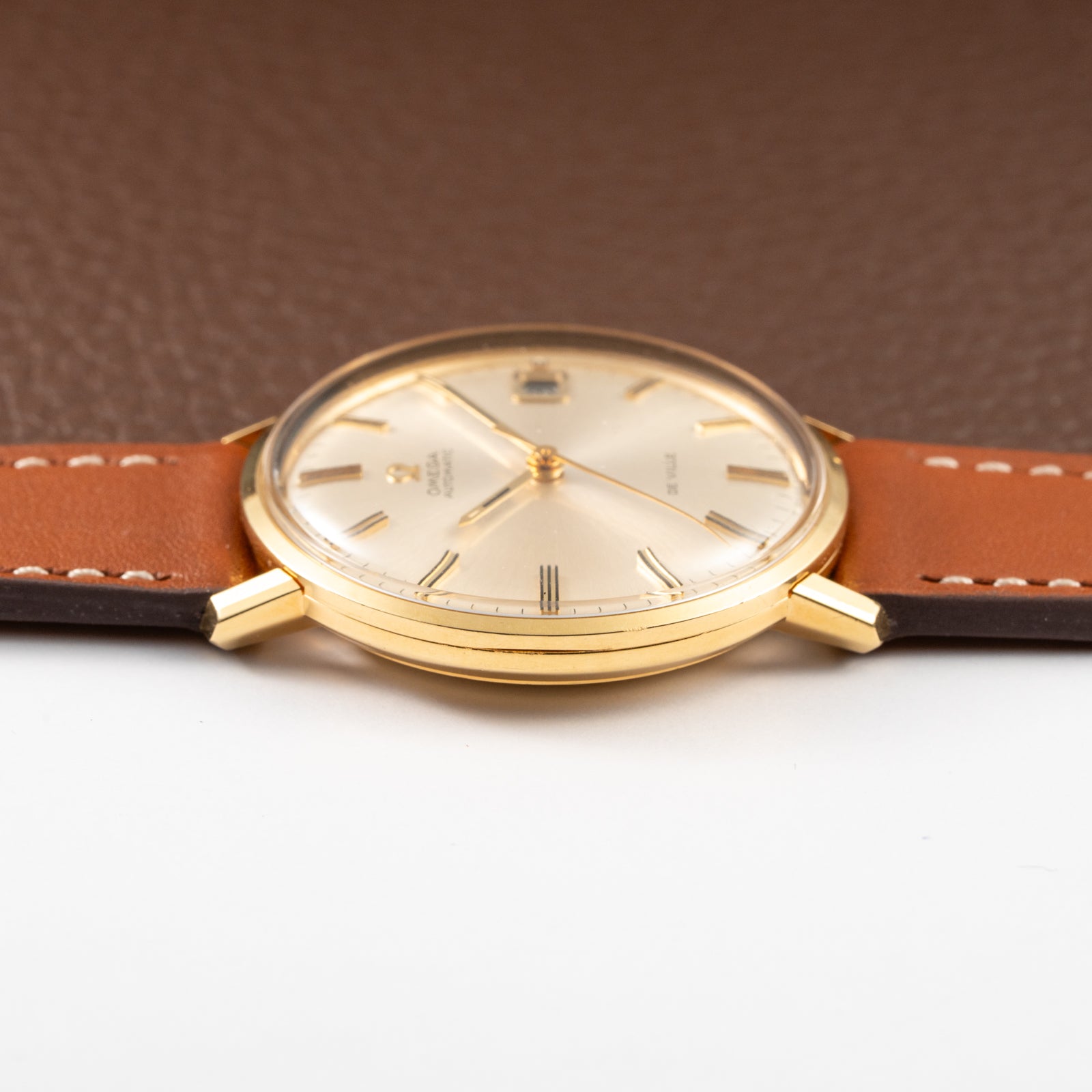 Omega De Ville Automatic 18k Yellow Gold Ref 166.033 from 1972