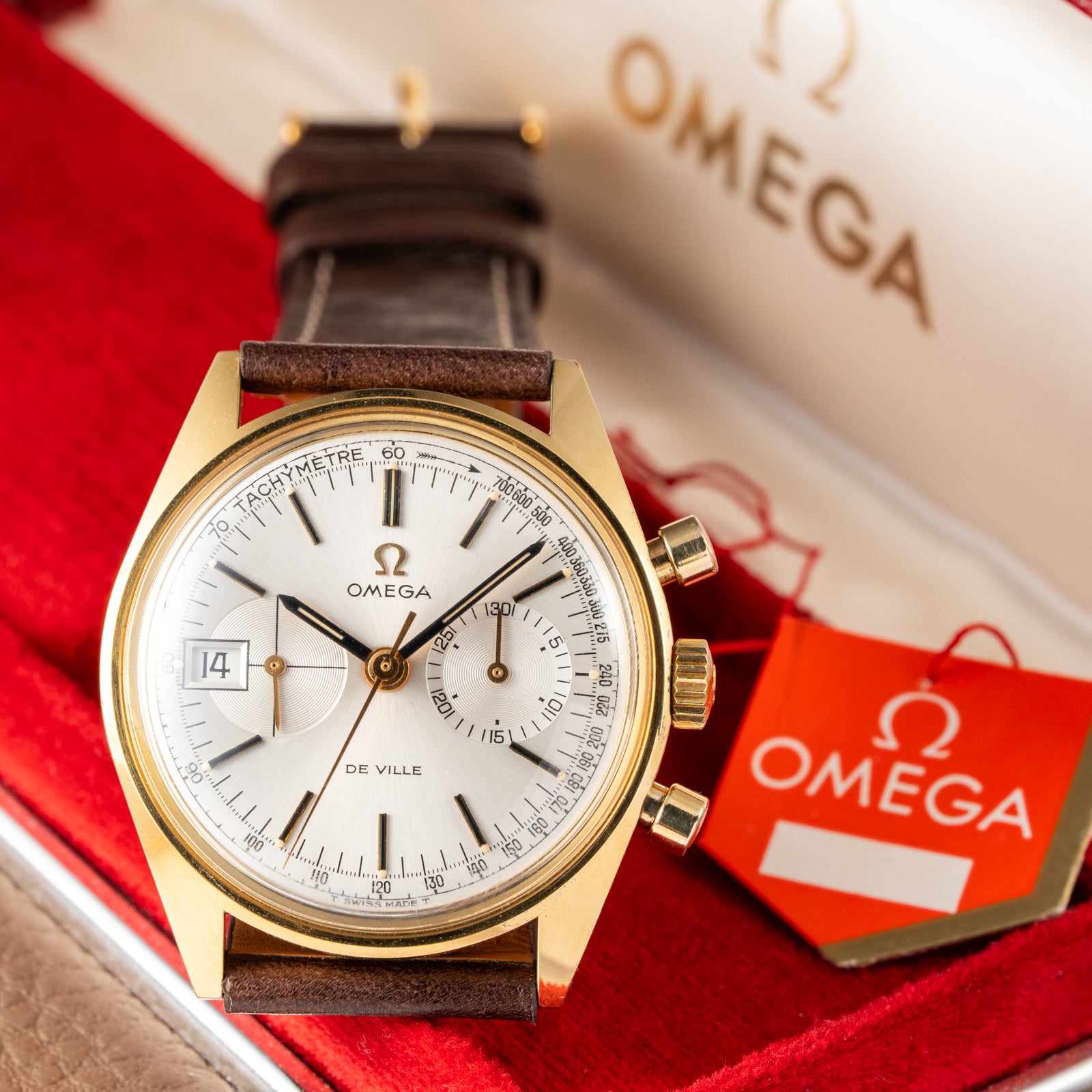 Omega De Ville Chronograph Date 146.017 Cal 930 from 1969 – Le