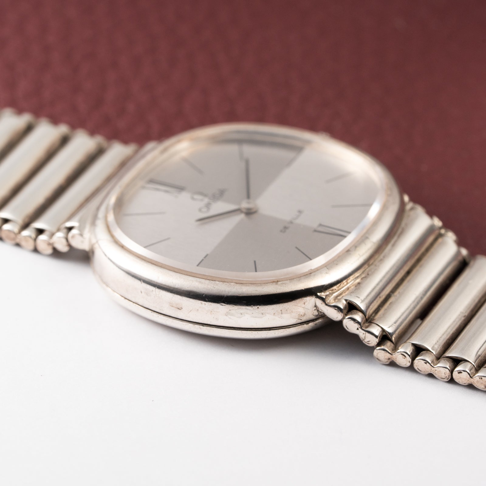 Omega De Ville Jeux d’Argent 925 Sterling Silver Moiré Two Tone Dial Ref. 8390 from 1973