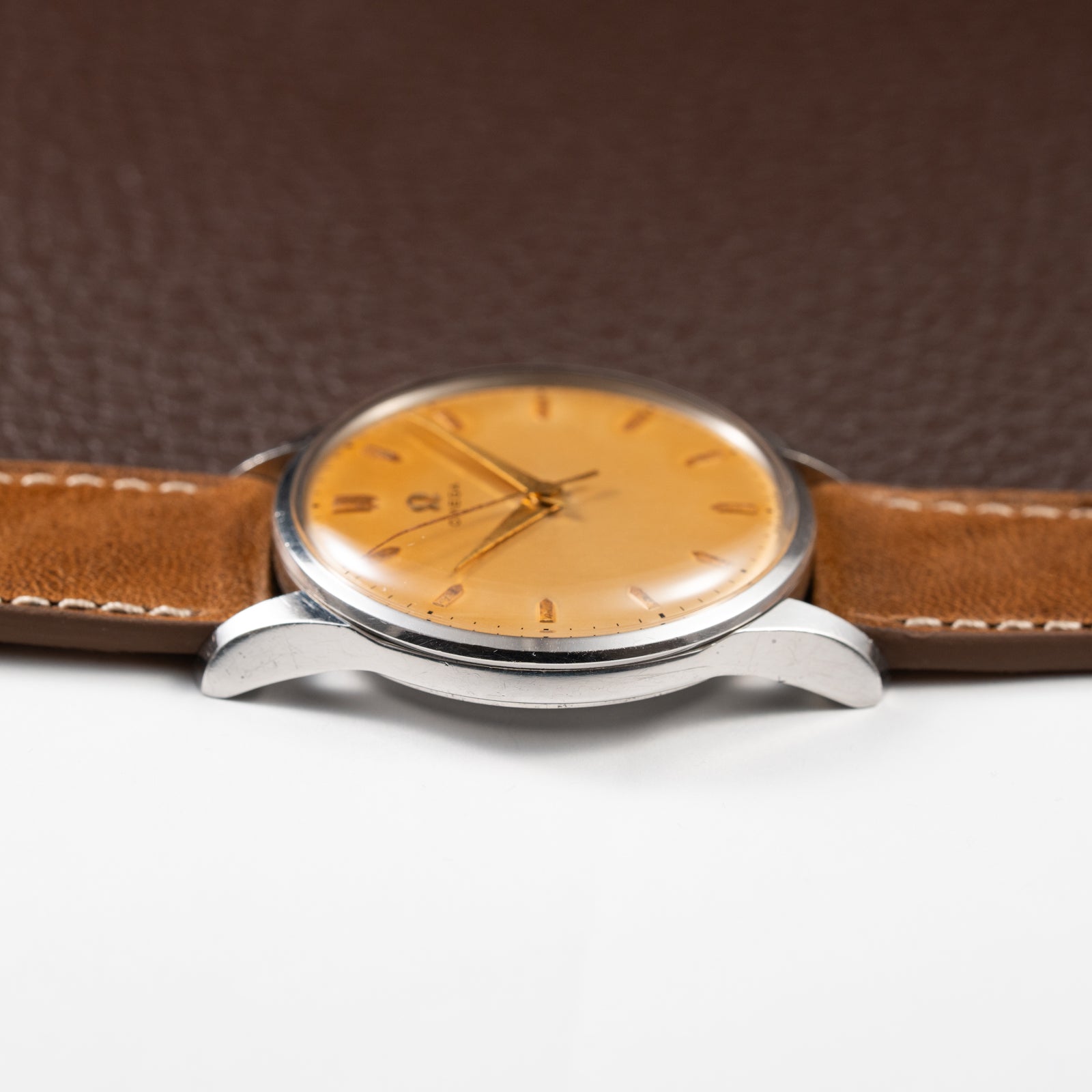 Omega Dress Watch Jumbo Centre Seconds Patina Dial Ref. 2810 from 1955