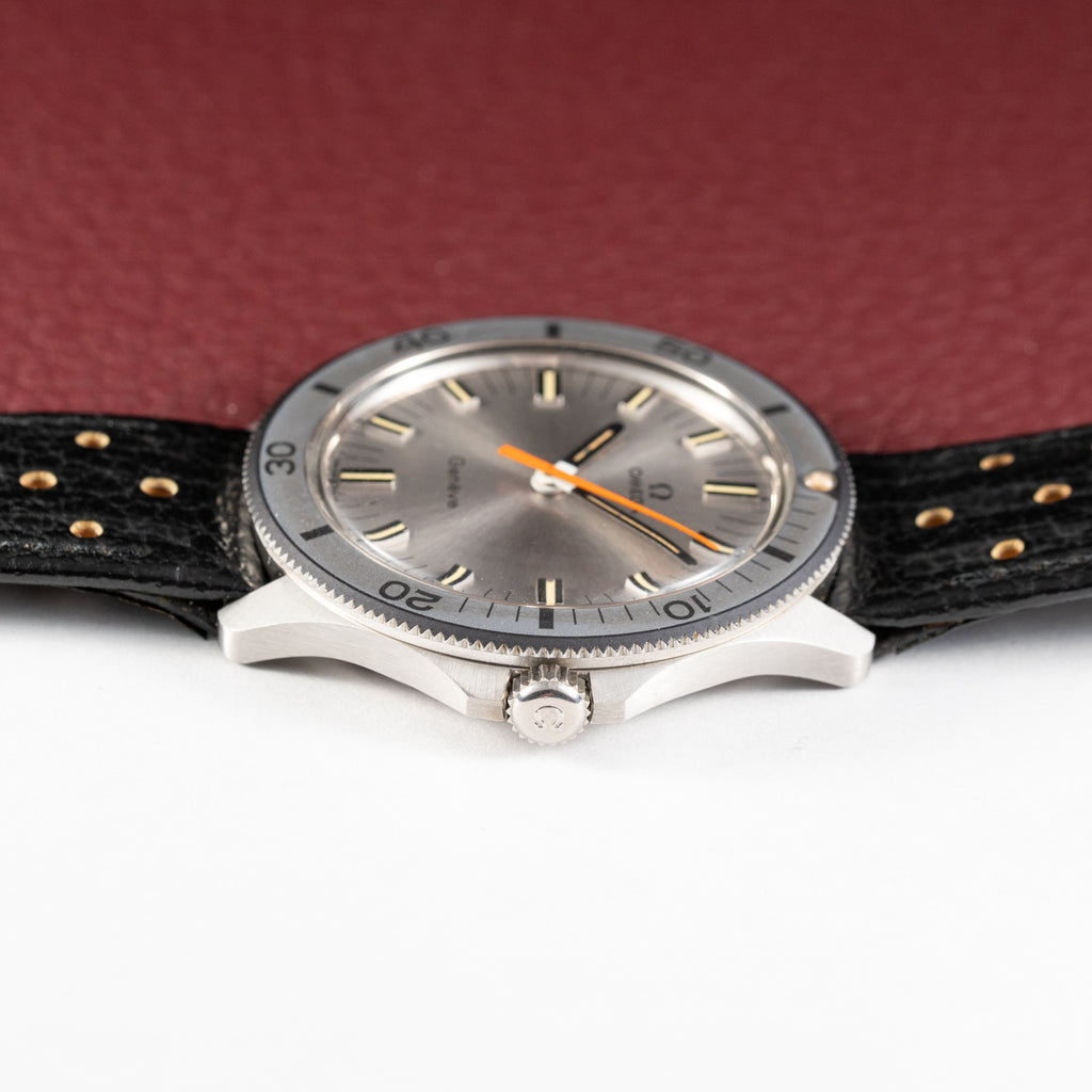 Omega Geneve Admiralty Diver NOS New Old Stock from 1969 Ref. 135.042