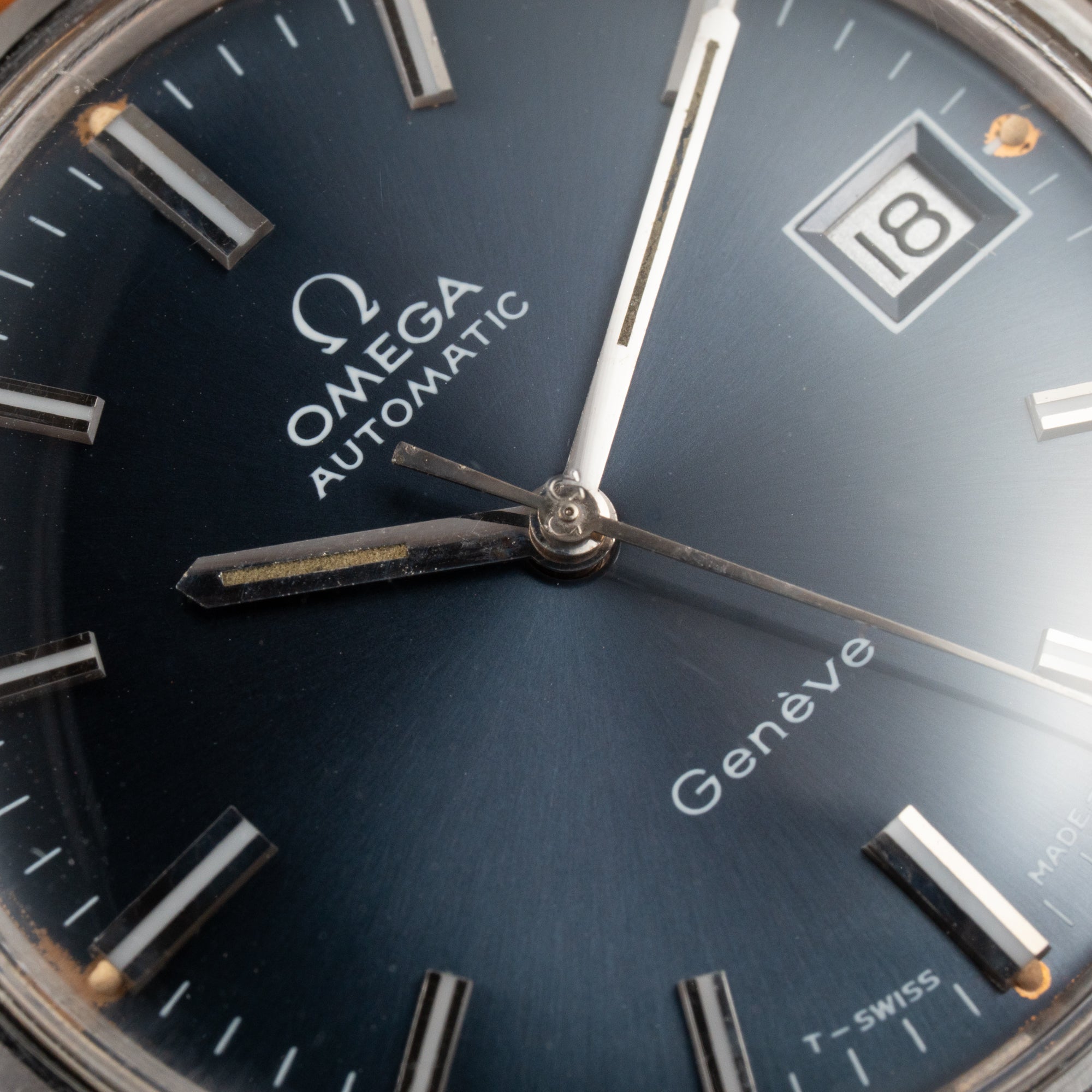 Omega Genève Automatic Date Blue 1969