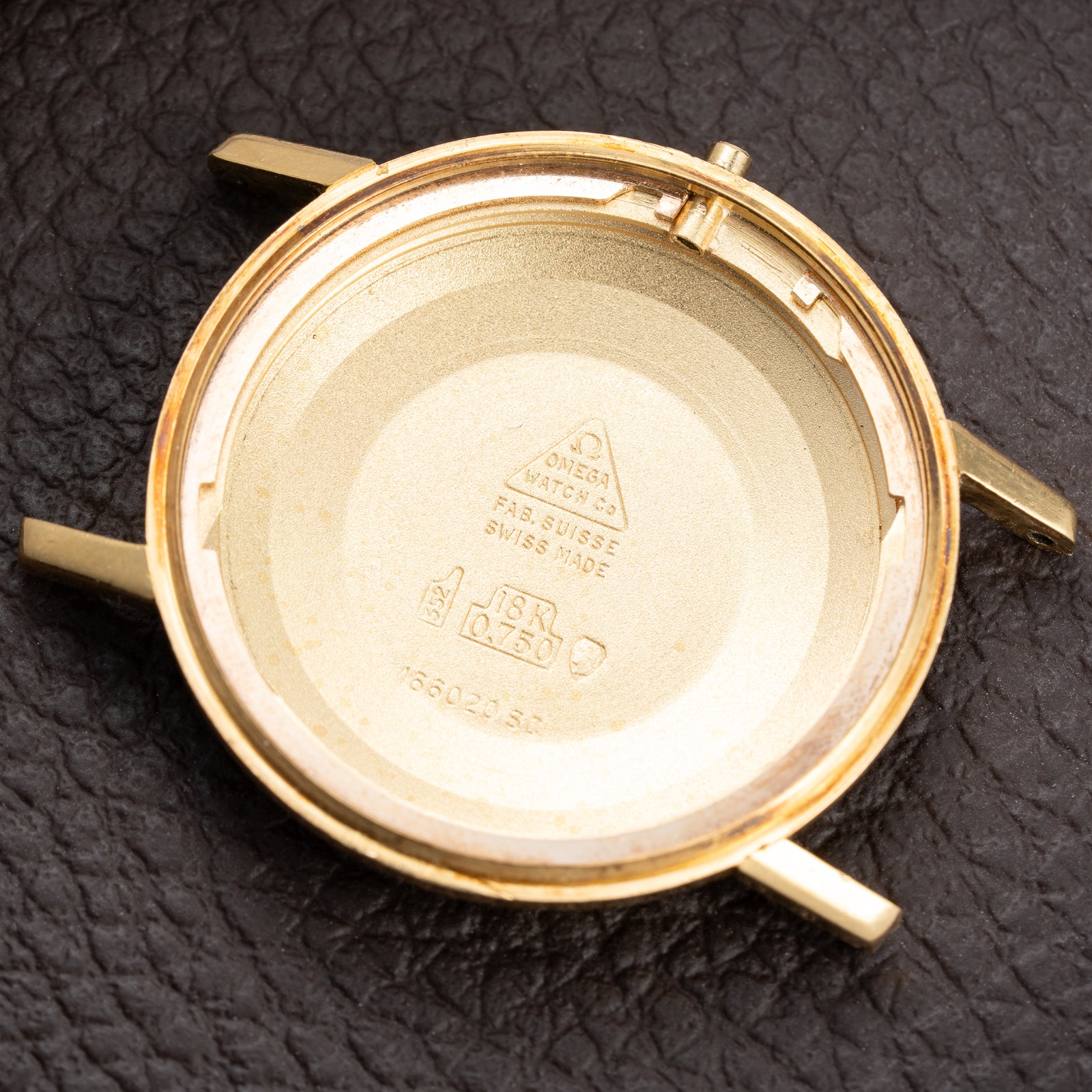 Omega Seamaster De Ville Automatic in 18k Yellow gold Ref 166.020 from 1964