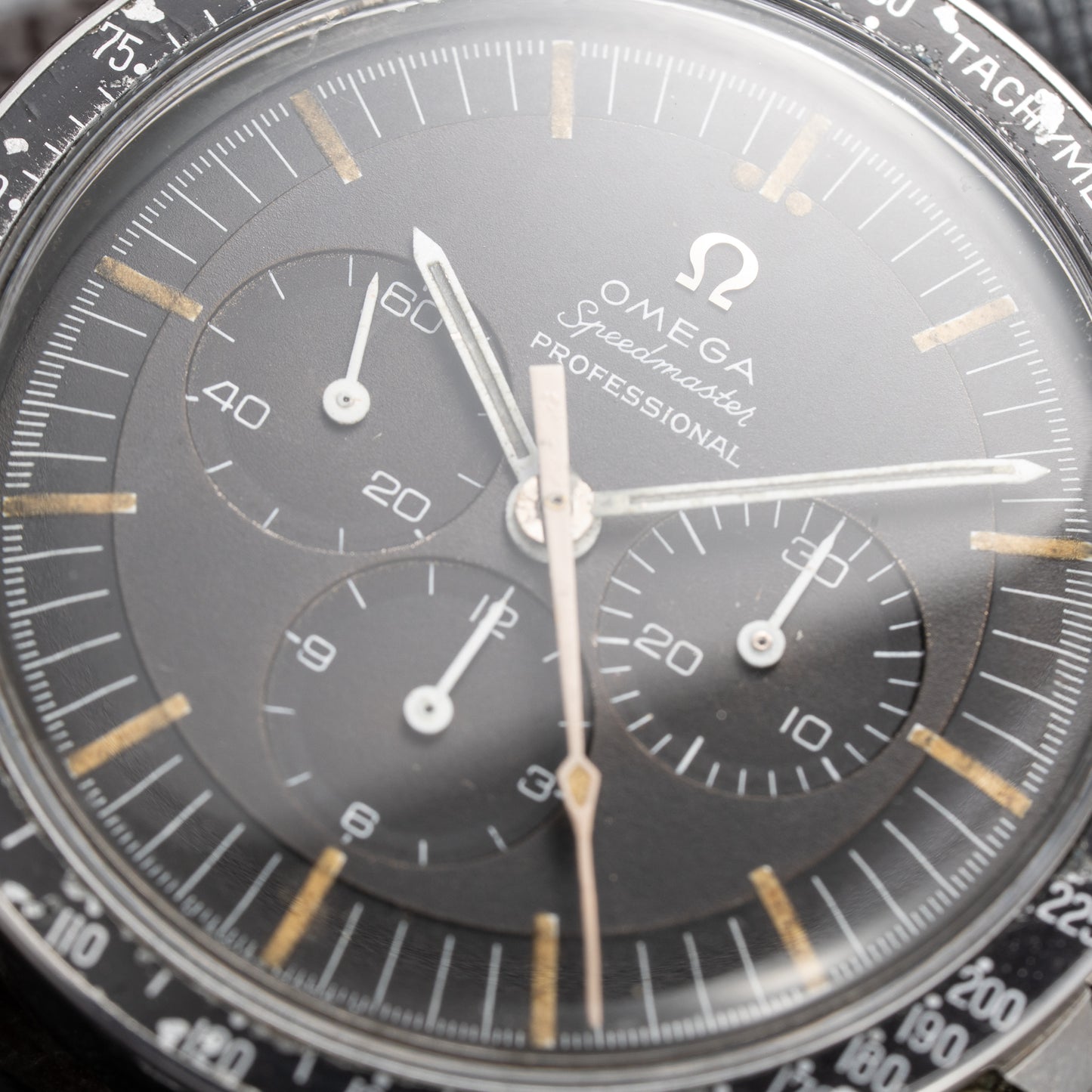 Omega Speedmaster Professional "Pre-Moon" Calibre 321 Ref. 105.012 from 1965