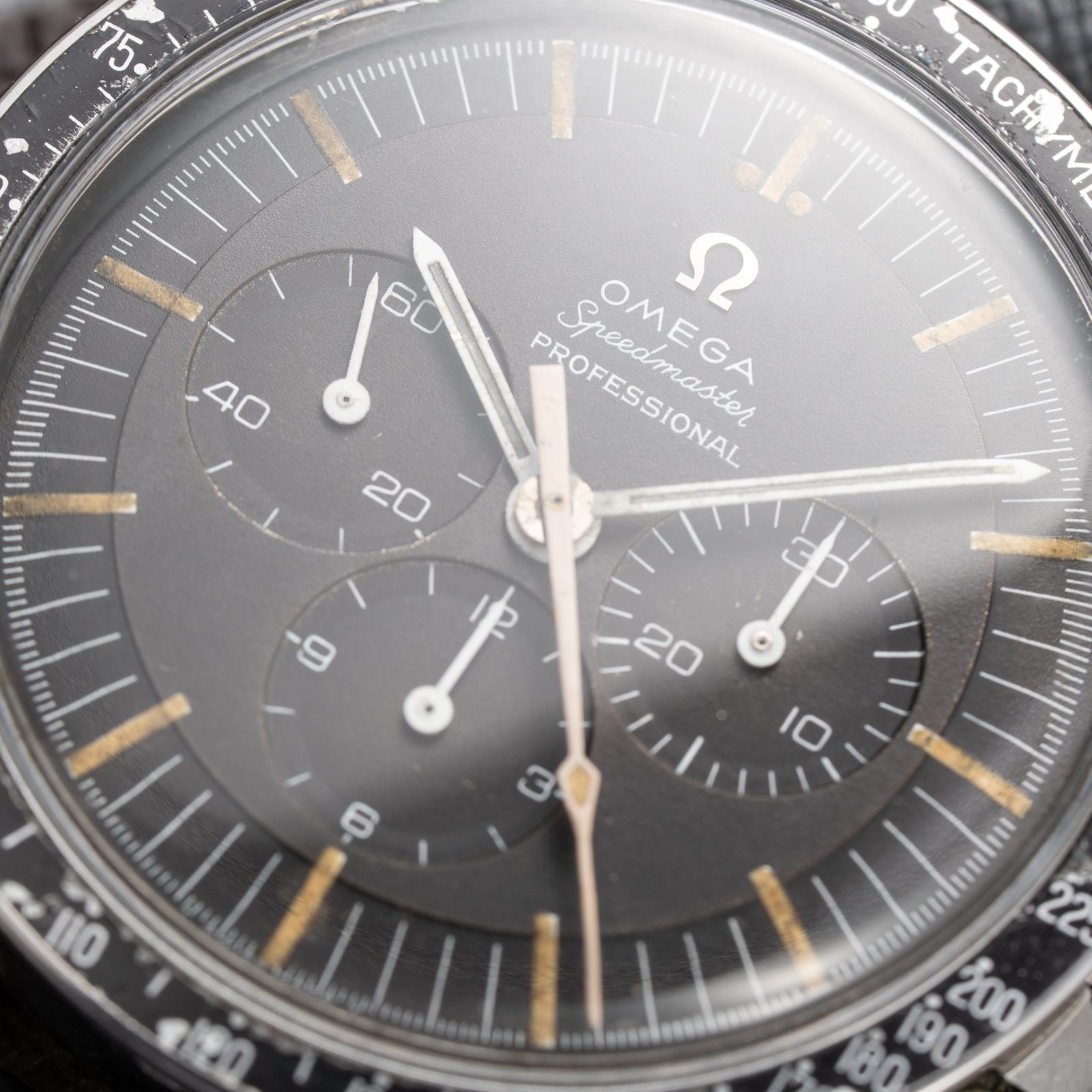 Omega Speedmaster Professional "Pre-Moon" Calibre 321 Ref. 105.012 from 1965