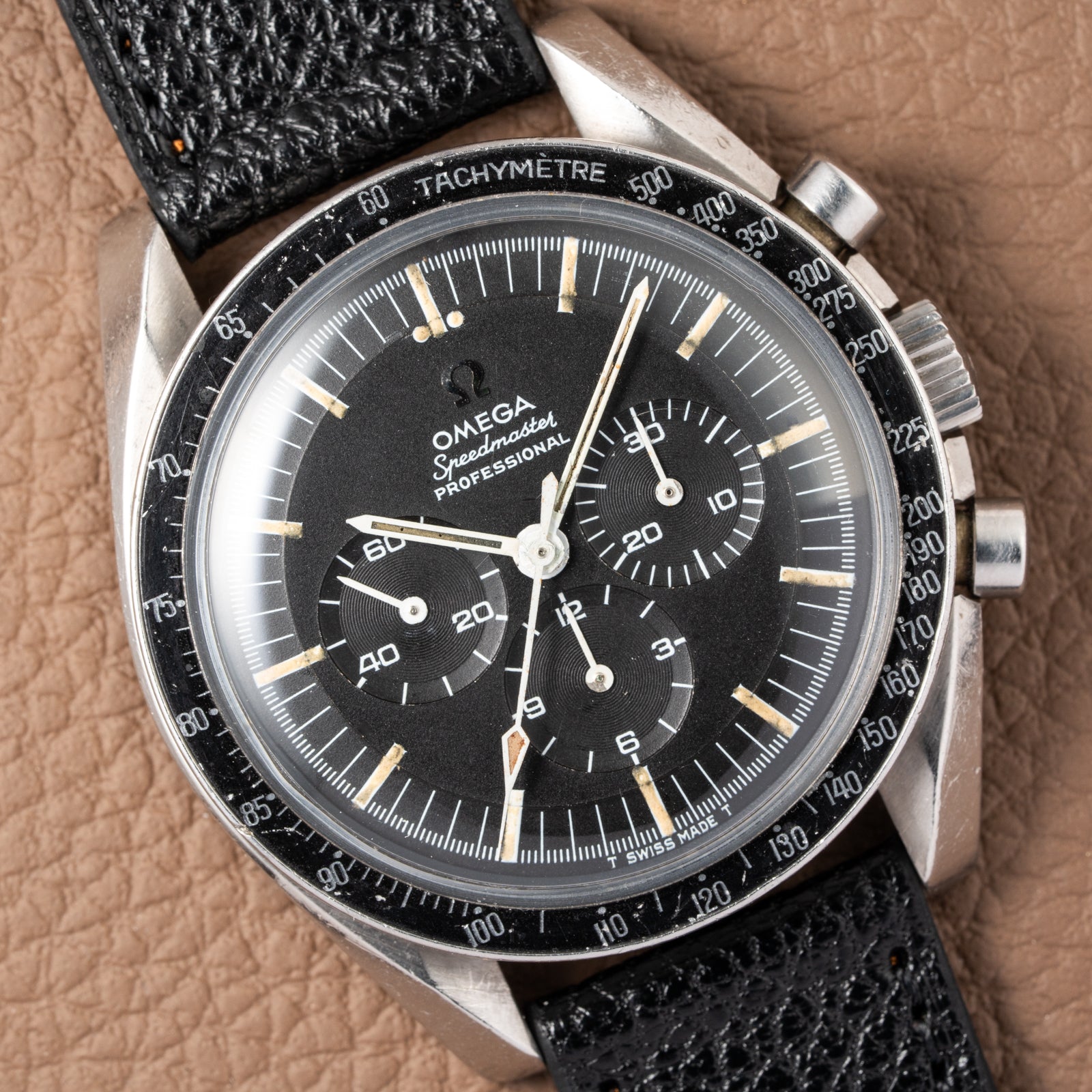 Omega Speedmaster Professional Pre-Moon DON Bezel Caliber 321 Ref. 105.012-66 CB Case from 1966