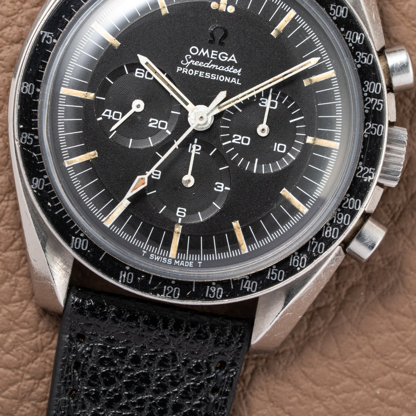 Omega Speedmaster Professional Pre-Moon DON Bezel Caliber 321 Ref. 105.012-66 CB Case from 1966