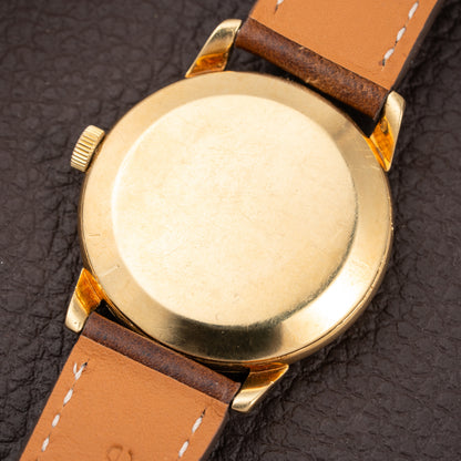 Omega Trésor Dress Watch Sub Seconds 18K Yellow Gold Ref. 2894 from 1958