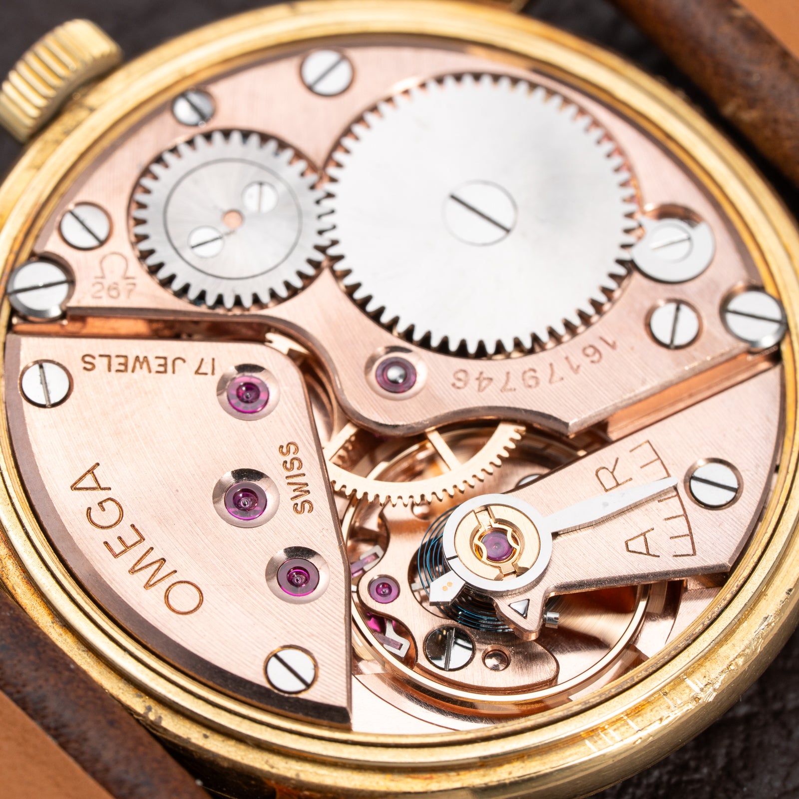 Omega Trésor Dress Watch Sub Seconds 18K Yellow Gold Ref. 2894 from 1958