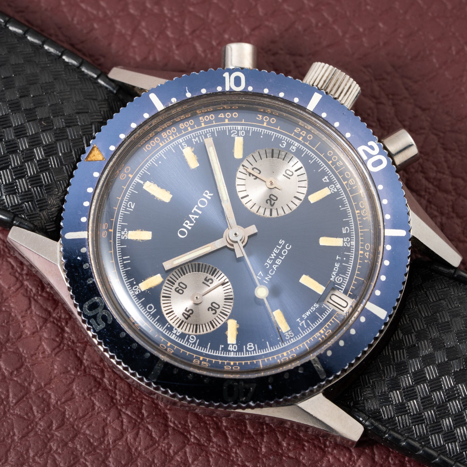 Orator Aqua Long Scuba Diver Chronograph Blue 20 ATM Ref 2501 from 1960s