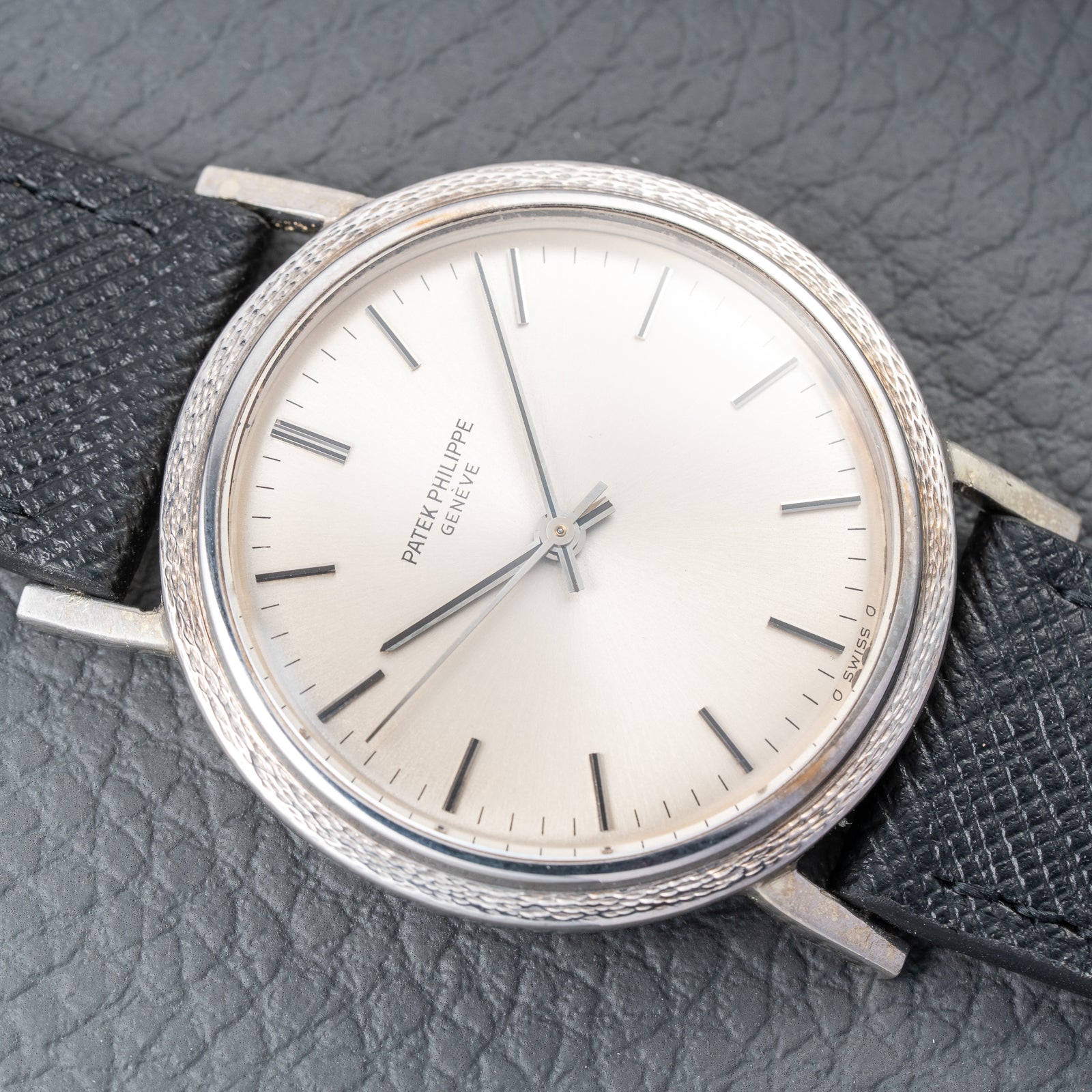Patek Philippe Automatic Back-Winder Sigma Dial 18K White Gold Bark Finish Ref. 3569 from 1970s