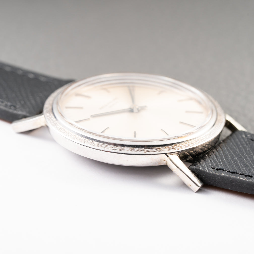 Patek Philippe Automatic Back-Winder Sigma Dial 18K White Gold Bark Finish Ref. 3569 from 1970s
