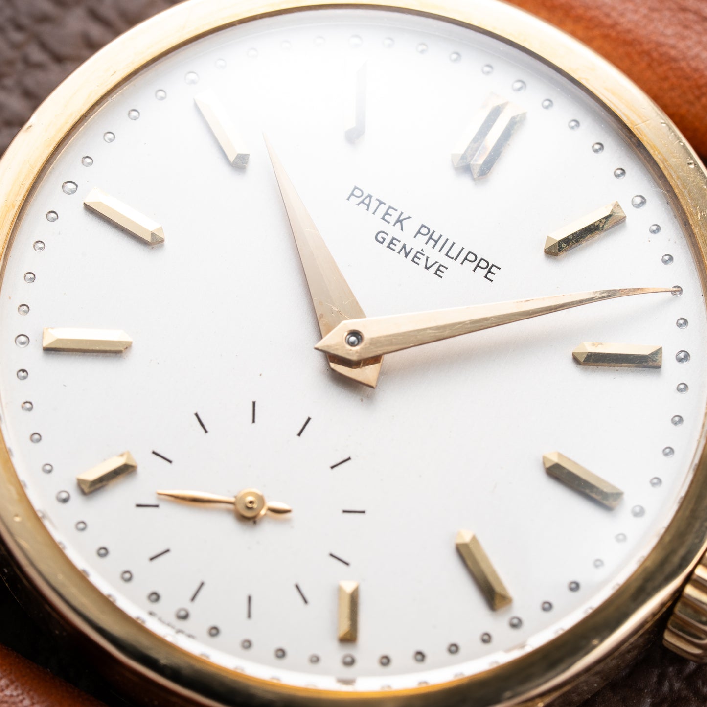 Patek Philippe Calatrava 18k Yellow Gold Ref. 96 from 1950s