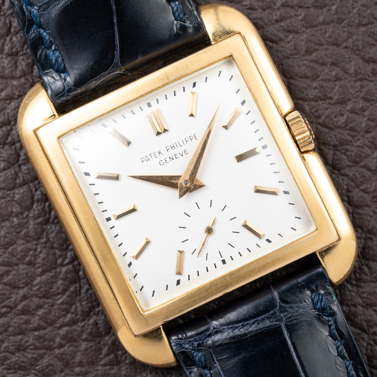 Patek Philippe Cioccolatone Square 18K Yellow Gold with Extract Ref. 2486 from 1954