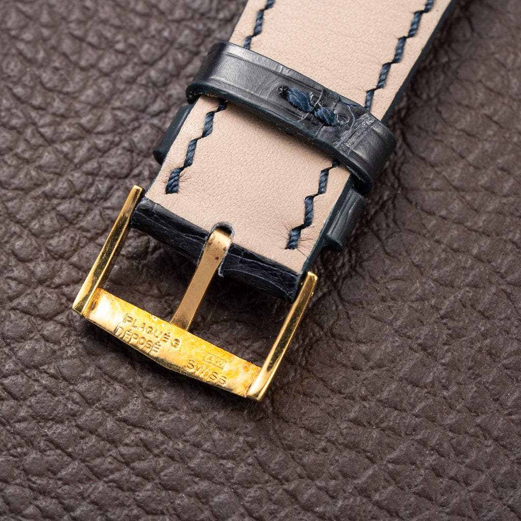 Patek Philippe Cioccolatone Square 18K Yellow Gold with Extract Ref. 2486 from 1954
