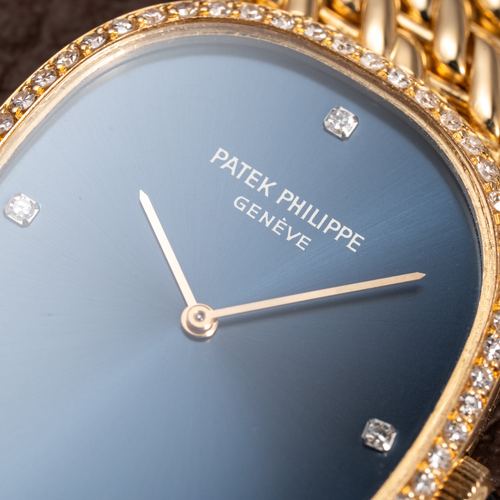 Patek Philippe Ellipse 18K Blue Dial Diamond Set Ref. 3849 from 1970s