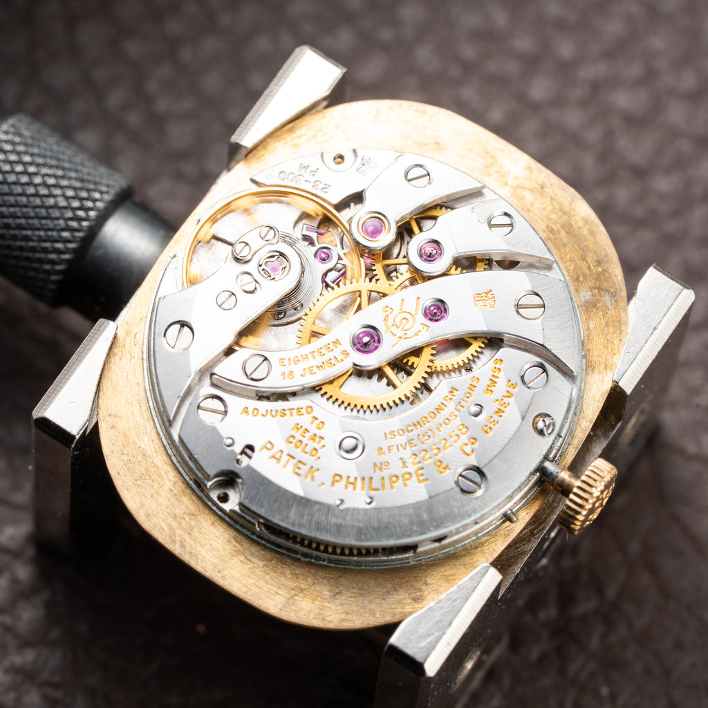 Patek Philippe Ellipse Champagne Textured Roman Dial 18K Yellow Gold Ref 3546 from 1970s