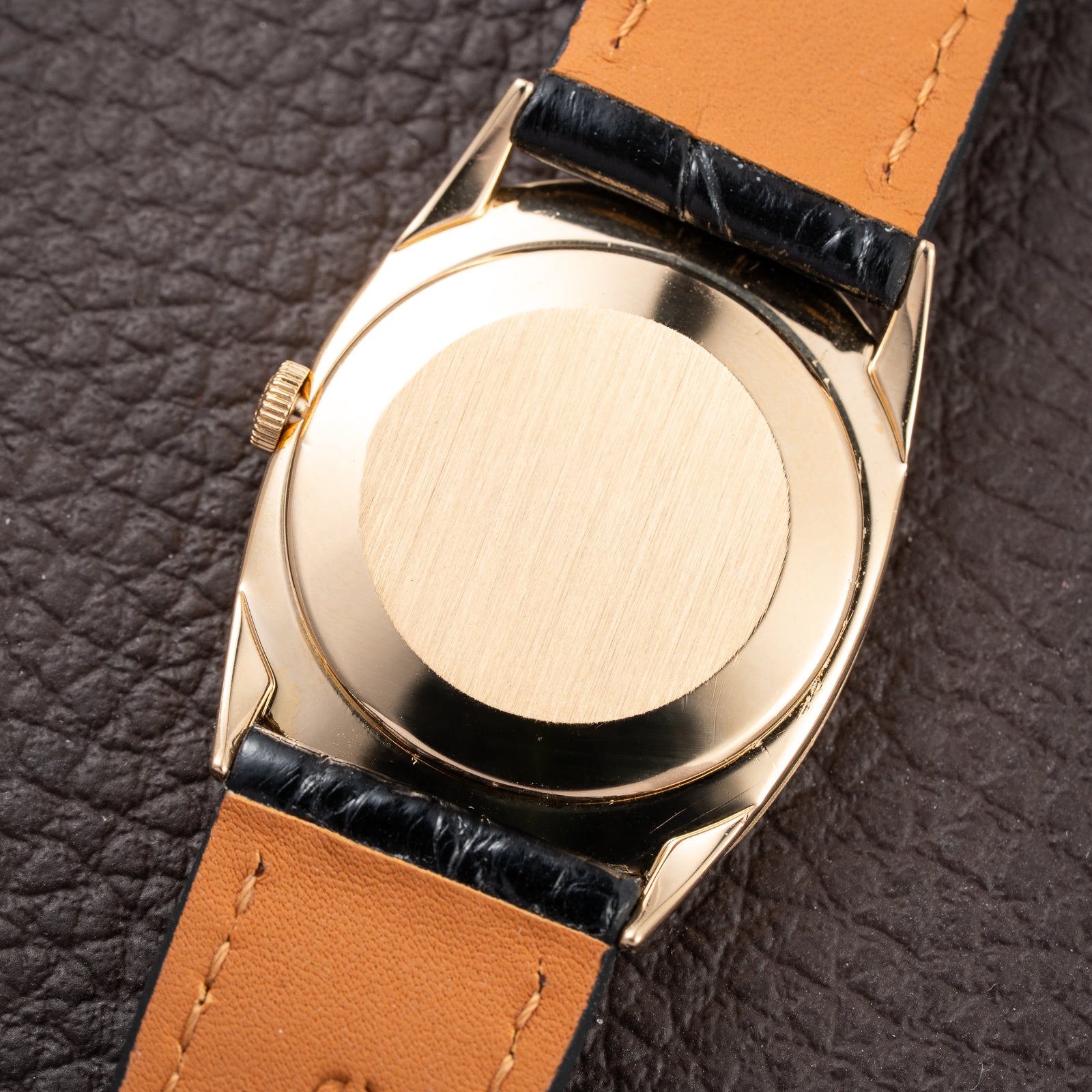 Patek Philippe Ellipse Champagne Textured Roman Dial 18K Yellow Gold Ref 3546 from 1970s
