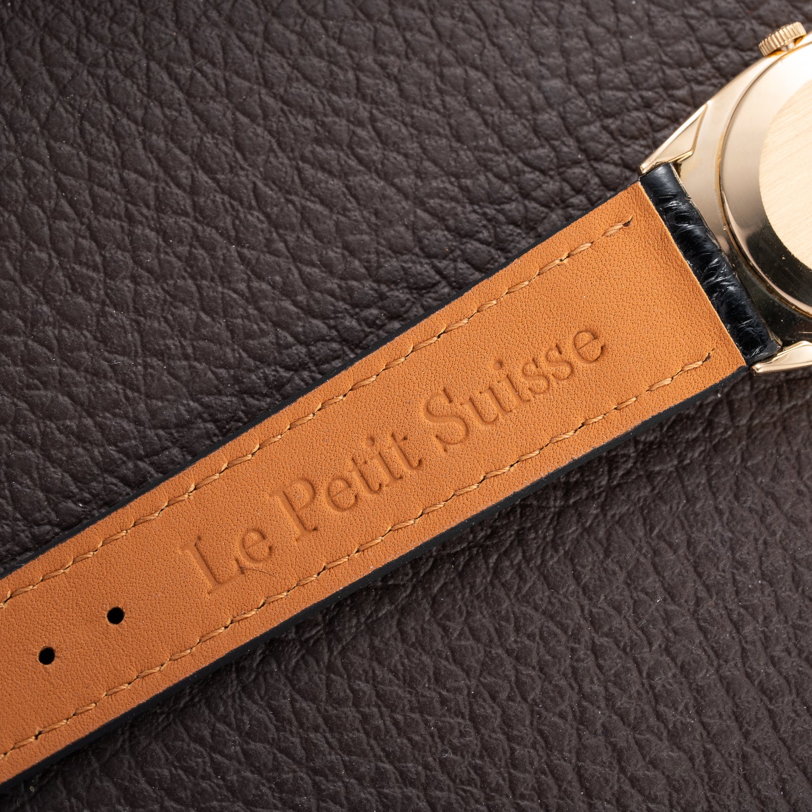 Patek Philippe Ellipse Champagne Textured Roman Dial 18K Yellow Gold Ref 3546 from 1970s