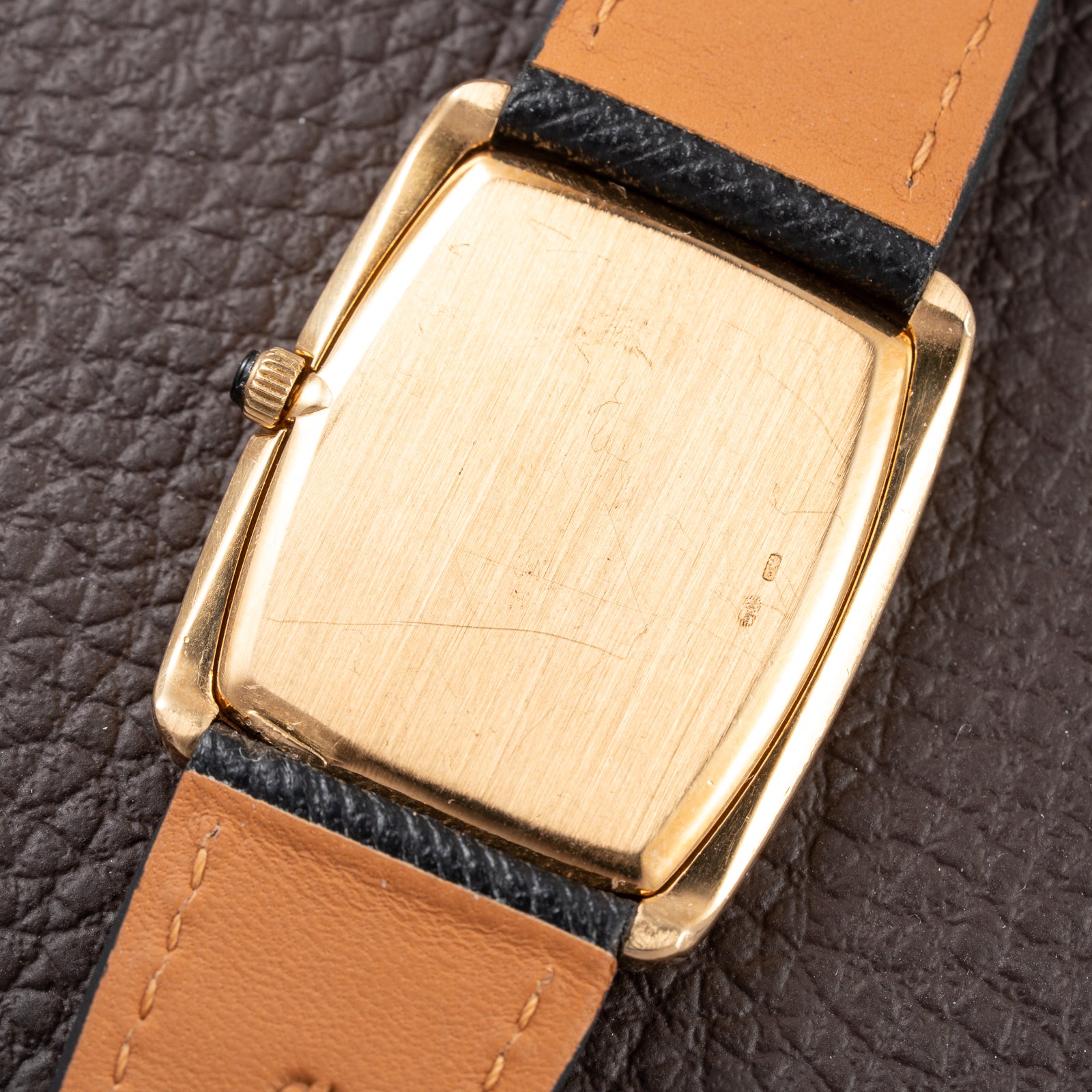 Patek Philippe Ellipse Onyx Black Dial 18k Yellow Gold Ref. 3632 from 1980s