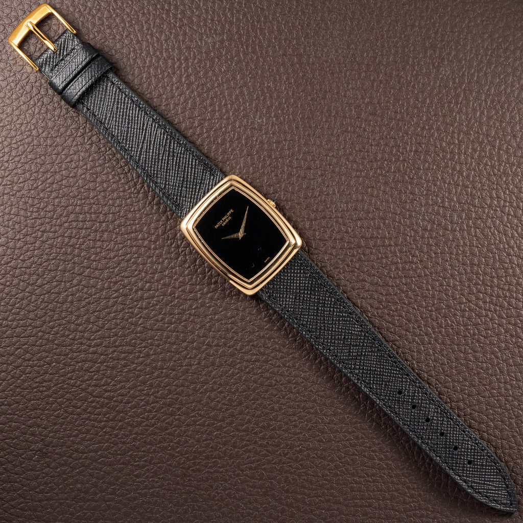 Patek Philippe Ellipse Onyx Black Dial 18k Yellow Gold Ref. 3632 from 1980s