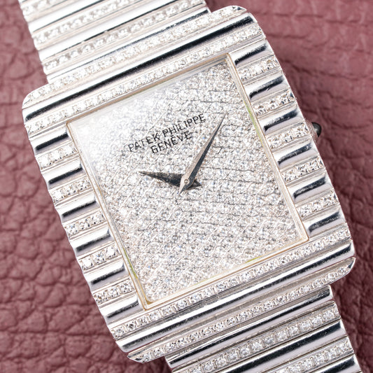 Patek Philippe gondolo Haute Joaillerie Diamond Pavé Dial, Case & Bracelet 18k White Gold Ref 3733 From 1970s