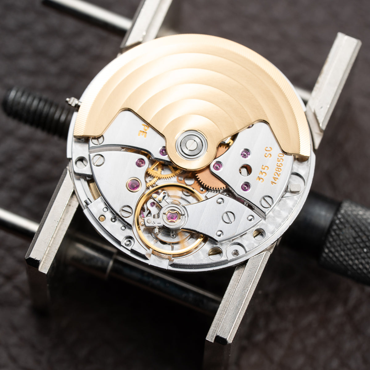 Patek Philippe Nautilus Blue Sigma Dial 18K Yellow Gold Patek Philippe Service 2020 Ref 3800 from 1990