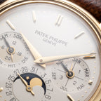 Patek Philippe Perpetual Calendar Calatrava 18K Yellow Gold Second Series Ref. 3940J circa 1992