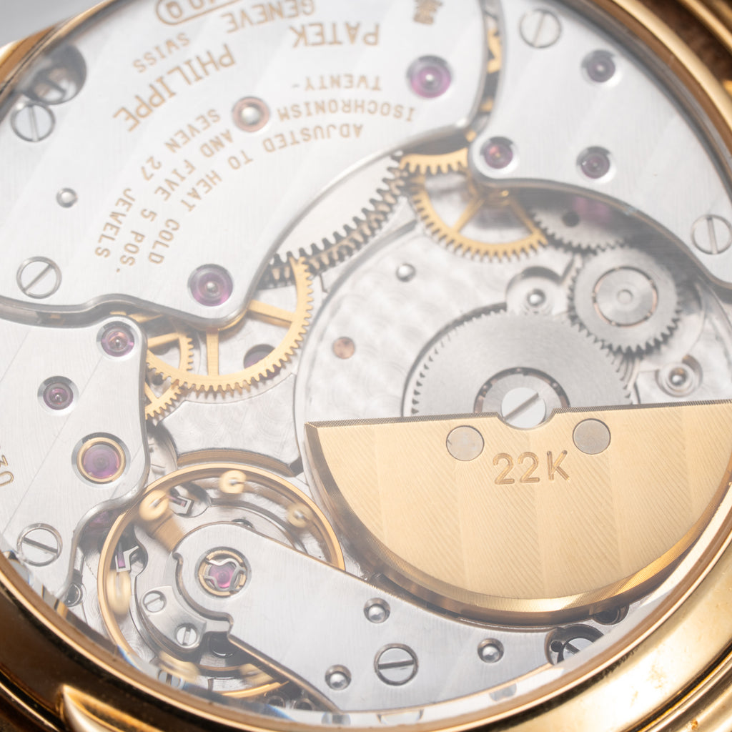 Patek Philippe Perpetual Calendar Calatrava 18K Yellow Gold Second Series Ref. 3940J circa 1992