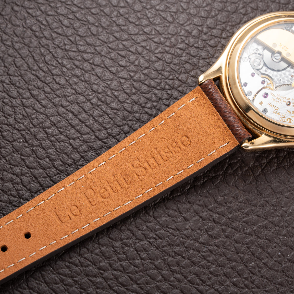 Patek Philippe Perpetual Calendar Calatrava 18K Yellow Gold Second Series Ref. 3940J circa 1992