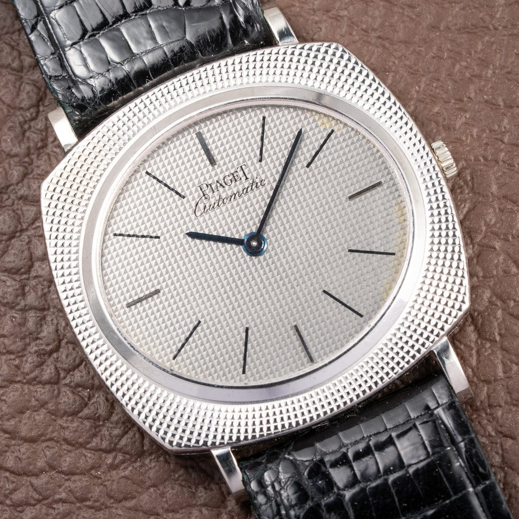 Piaget Automatic Extra Plat Clous de Paris Hobnail 18k White Gold Cal 12P Micro Rotor Ref 12448 from 1970s