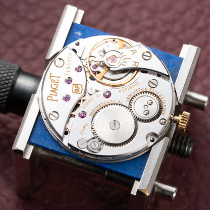 Piaget Tank Lapis Lazuli Ultra Thin 18K Yellow Gold Cal. 9P Ref. 9150 from 1970s