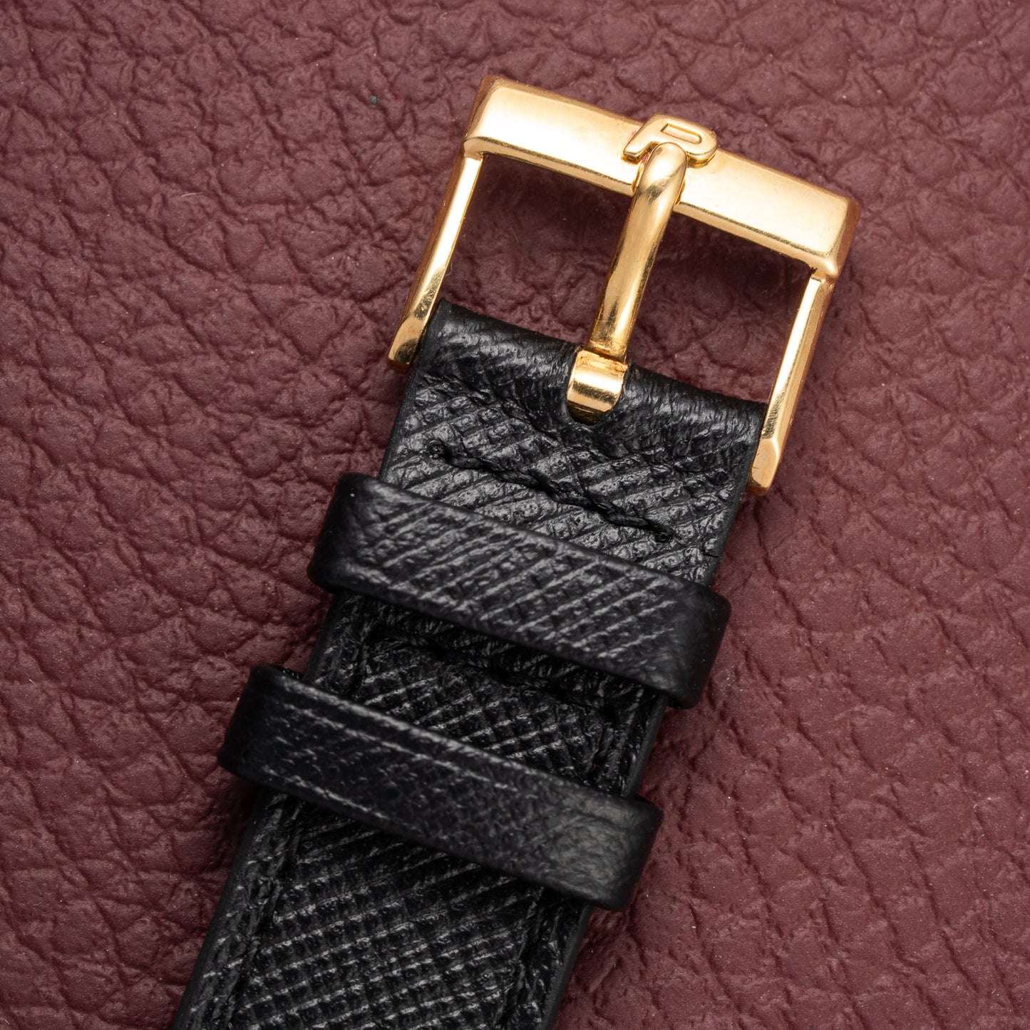 Piaget Tank Lapis Lazuli Ultra Thin 18K Yellow Gold Cal. 9P Ref. 9150 from 1970s