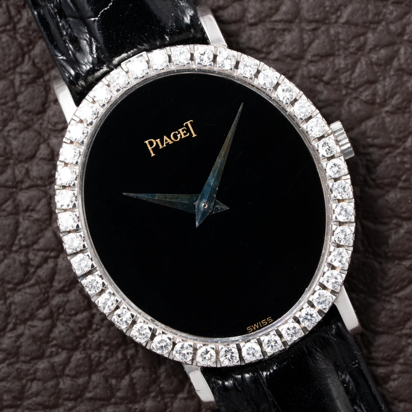 Piaget Oval Ellipse Onyx Black Dial Factory Diamond Bezel 18K White Gold Ref. 9826 from 1970s