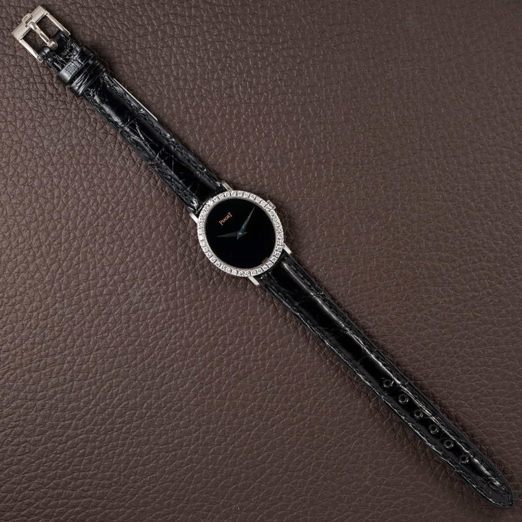Piaget Oval Ellipse Onyx Black Dial Factory Diamond Bezel 18K White Gold Ref. 9826 from 1970s