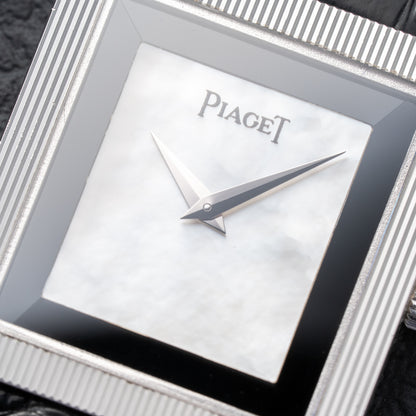 Piaget Protocole Onyx & Mother of Pearl 18k White Gold Ref. 8154 from 1980s