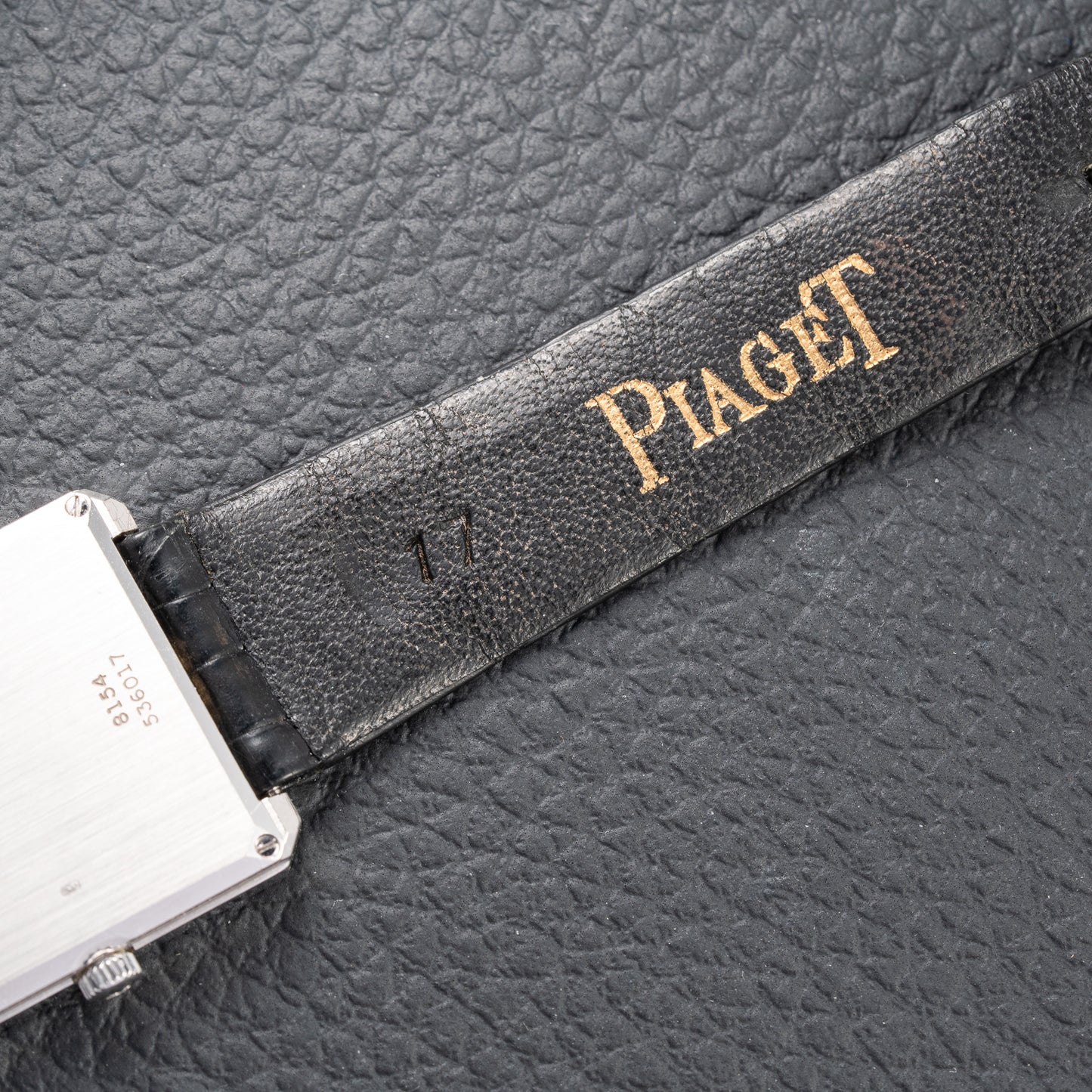 Piaget Protocole Onyx & Mother of Pearl 18k White Gold Ref. 8154 from 1980s