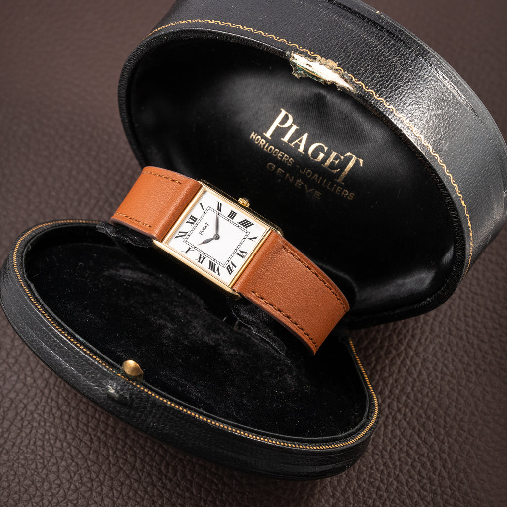 Piaget Tank Ultra-Thin 18K Yellow Gold Cal. 9P with Box Ref. 9287 from 1960s