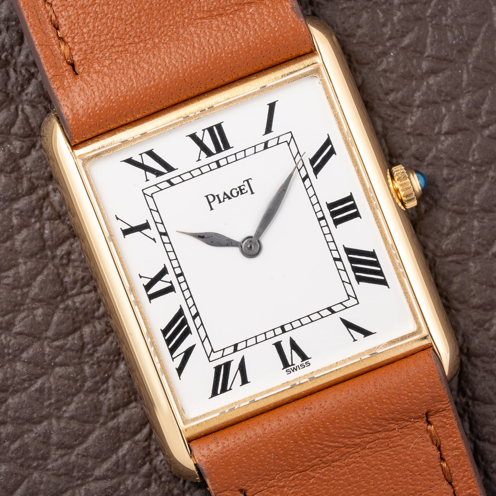 Piaget Tank Ultra-Thin 18K Yellow Gold Cal. 9P with Box Ref. 9287 from 1960s