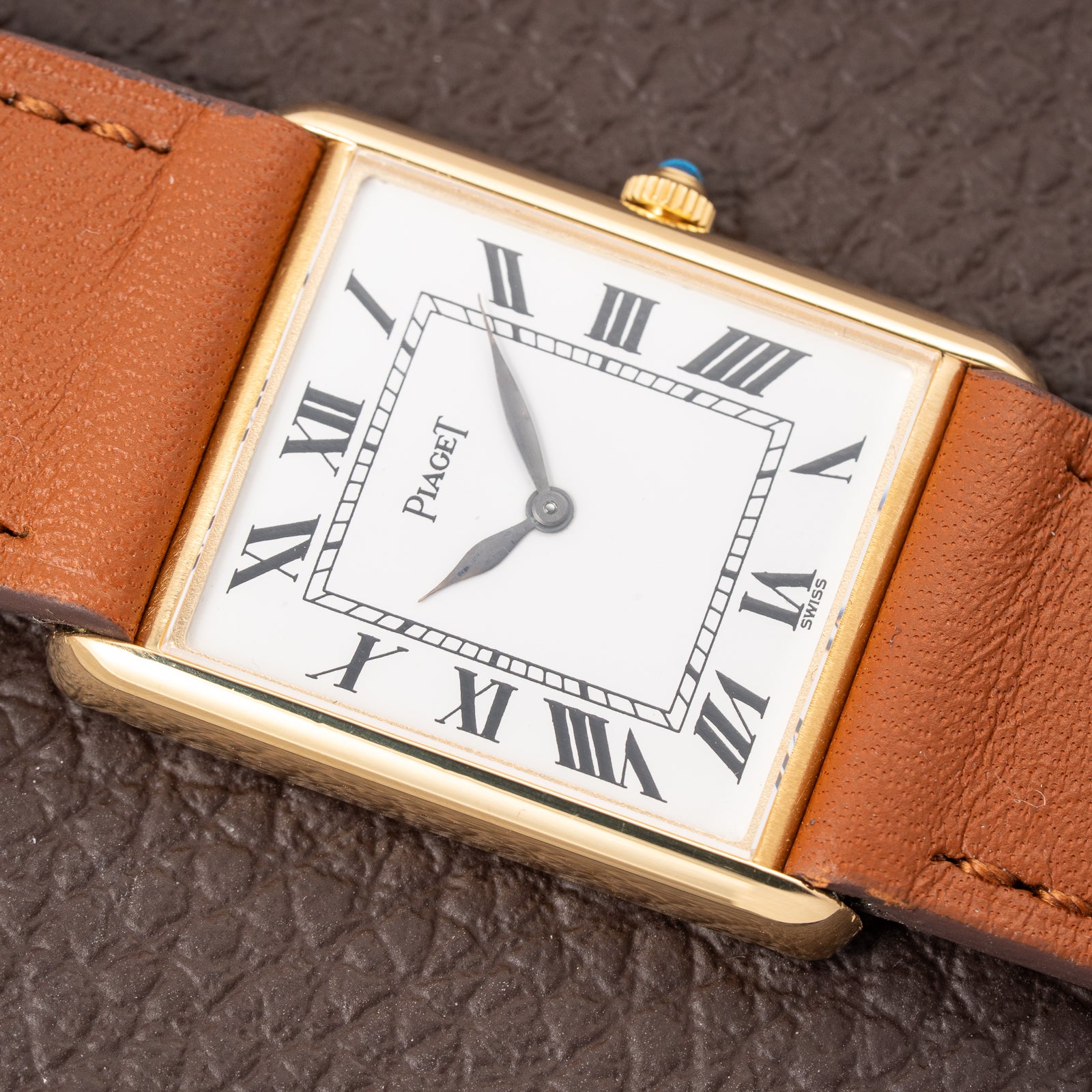 Piaget Tank Ultra-Thin 18K Yellow Gold Cal. 9P with Box Ref. 9287 from 1960s