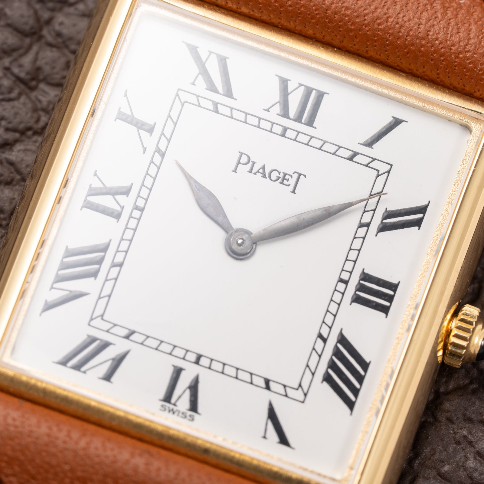 Piaget Tank Ultra-Thin 18K Yellow Gold Cal. 9P with Box Ref. 9287 from 1960s