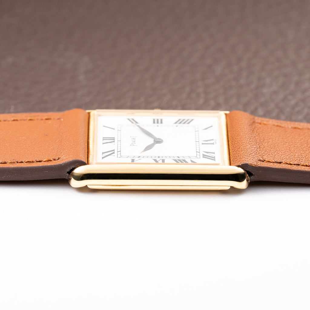 Piaget Tank Ultra-Thin 18K Yellow Gold Cal. 9P with Box Ref. 9287 from 1960s