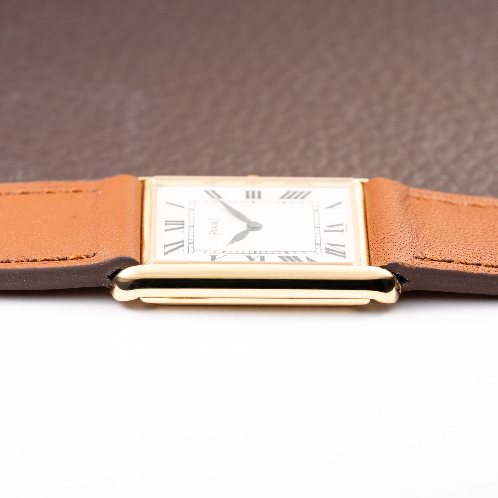 Piaget Tank Ultra-Thin 18K Yellow Gold Cal. 9P with Box Ref. 9287 from 1960s