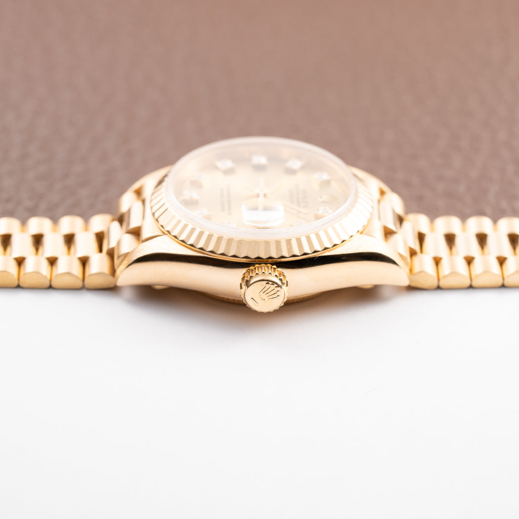 Rolex Datejust 26 Lady Factory Diamond Dial 18K Yellow Gold Ref. 69178 Circa 1994