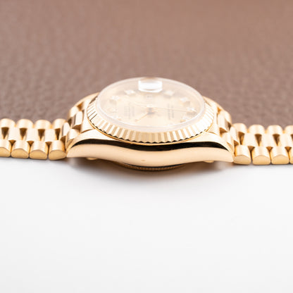 Rolex Datejust 26 Lady Factory Diamond Dial 18K Yellow Gold Ref. 69178 Circa 1994
