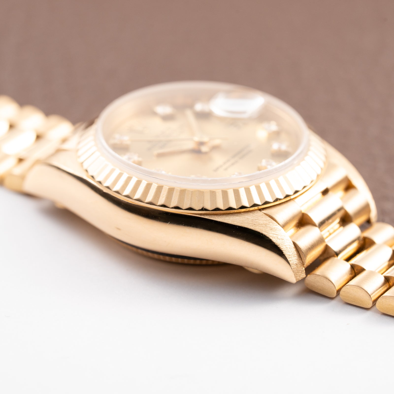 Rolex Datejust 26 Lady Factory Diamond Dial 18K Yellow Gold Ref. 69178 Circa 1994