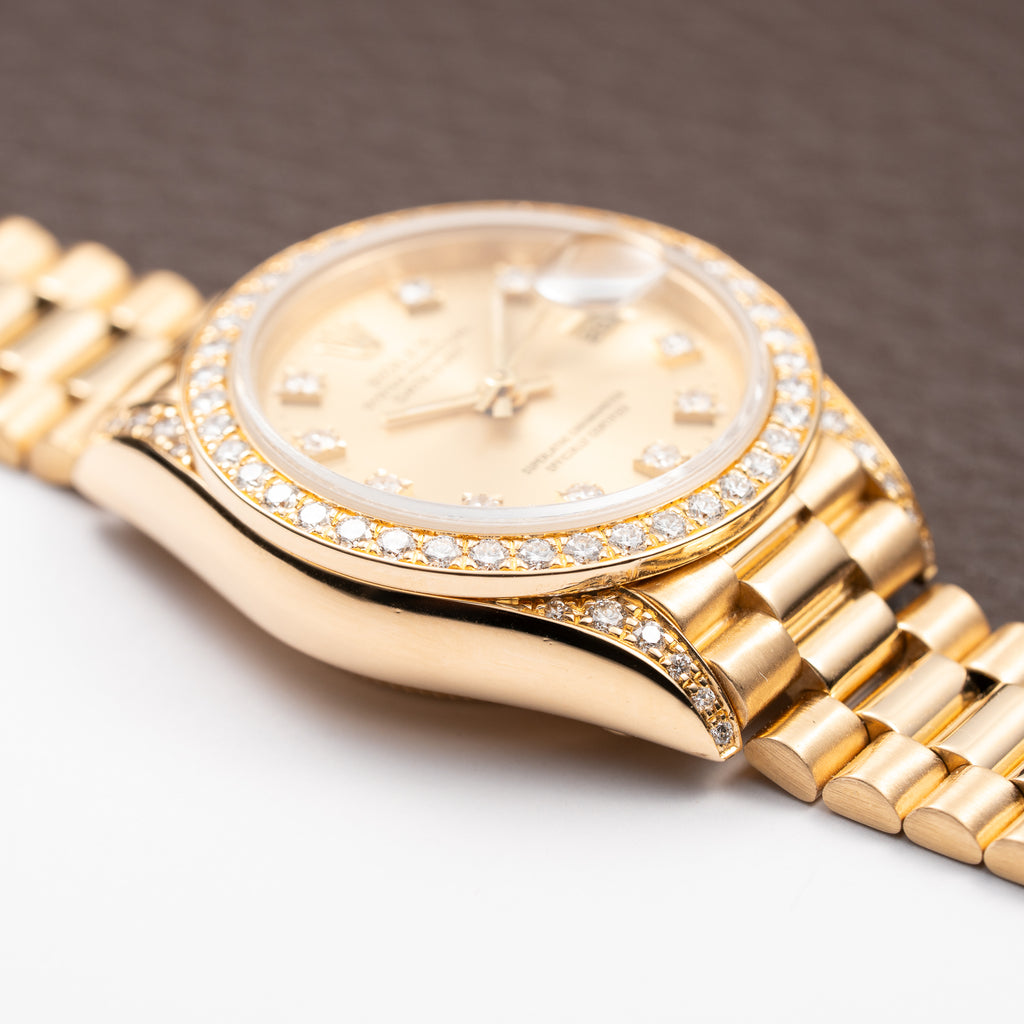 Rolex Lady-Datejust 26 Factory Diamond Dial, Bezel & Lugs  18K Yellow Gold Ref 69158 from 1989