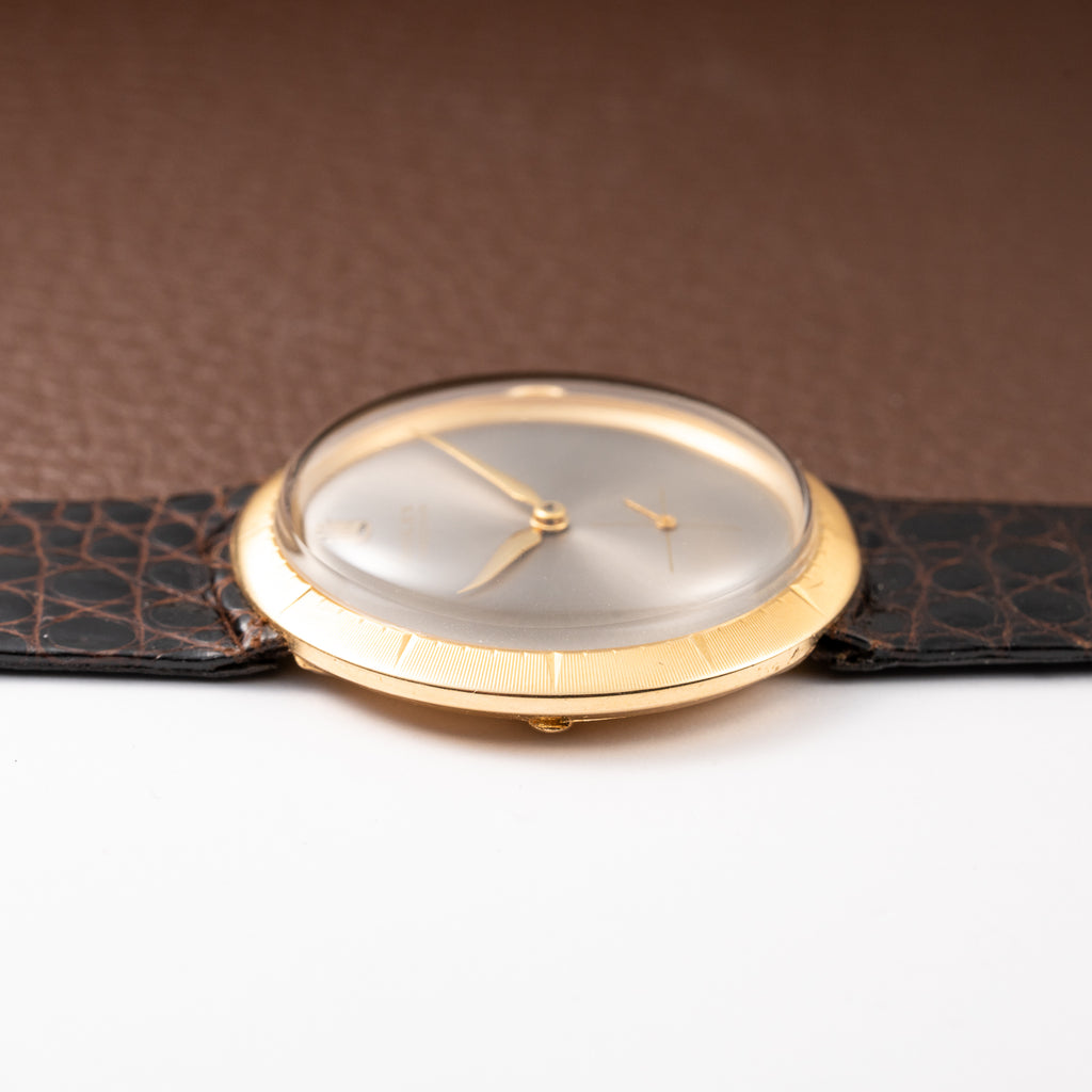 Rolex Precision “Disco Volante” UFO Grey Ghost Dial 18K Yellow Gold Ref. 9522 from 1950s